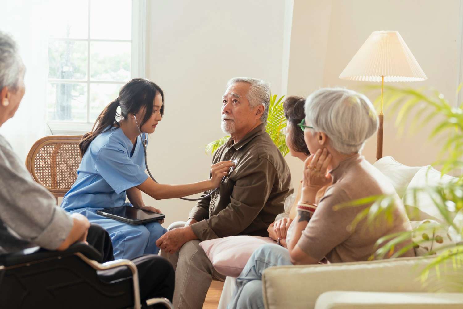 Best Nursing care at home in Noida 